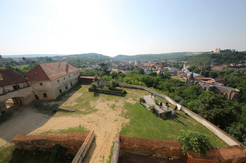 První nadzemní podlaží kastelánského domu (přízemí) #190